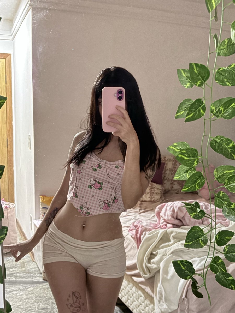 ⋆꒰ 𝓥𝓲𝓿𝓲 ꒱⋆ tweet media