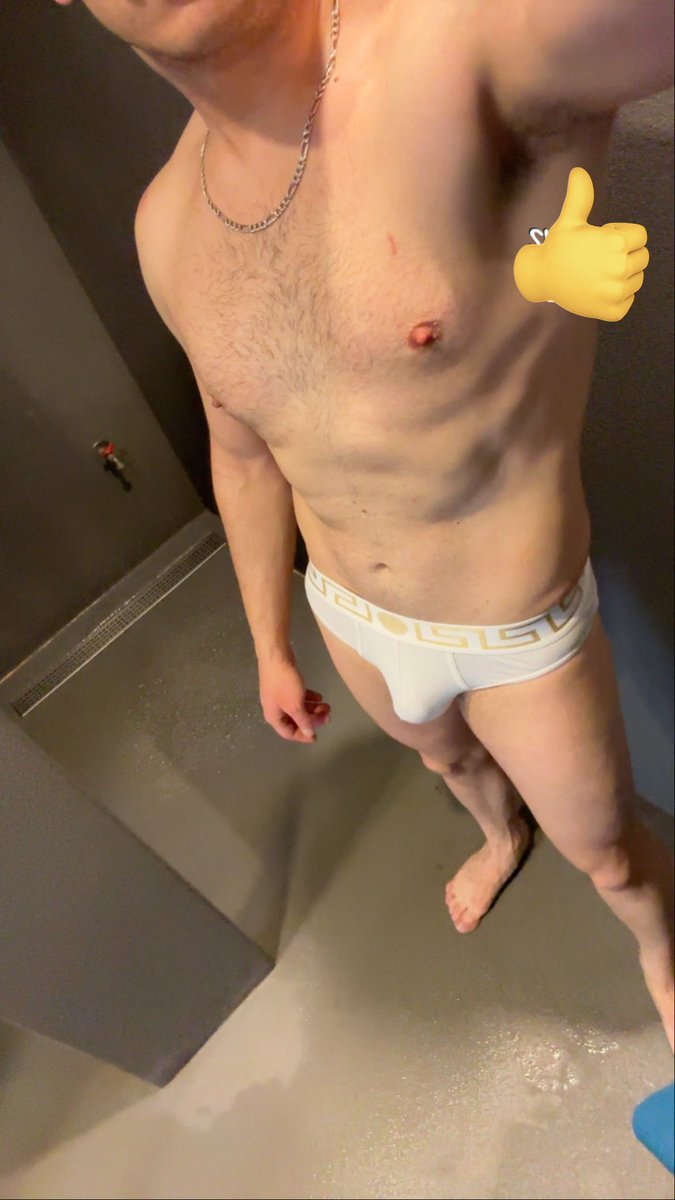 😈🫡 tweet media