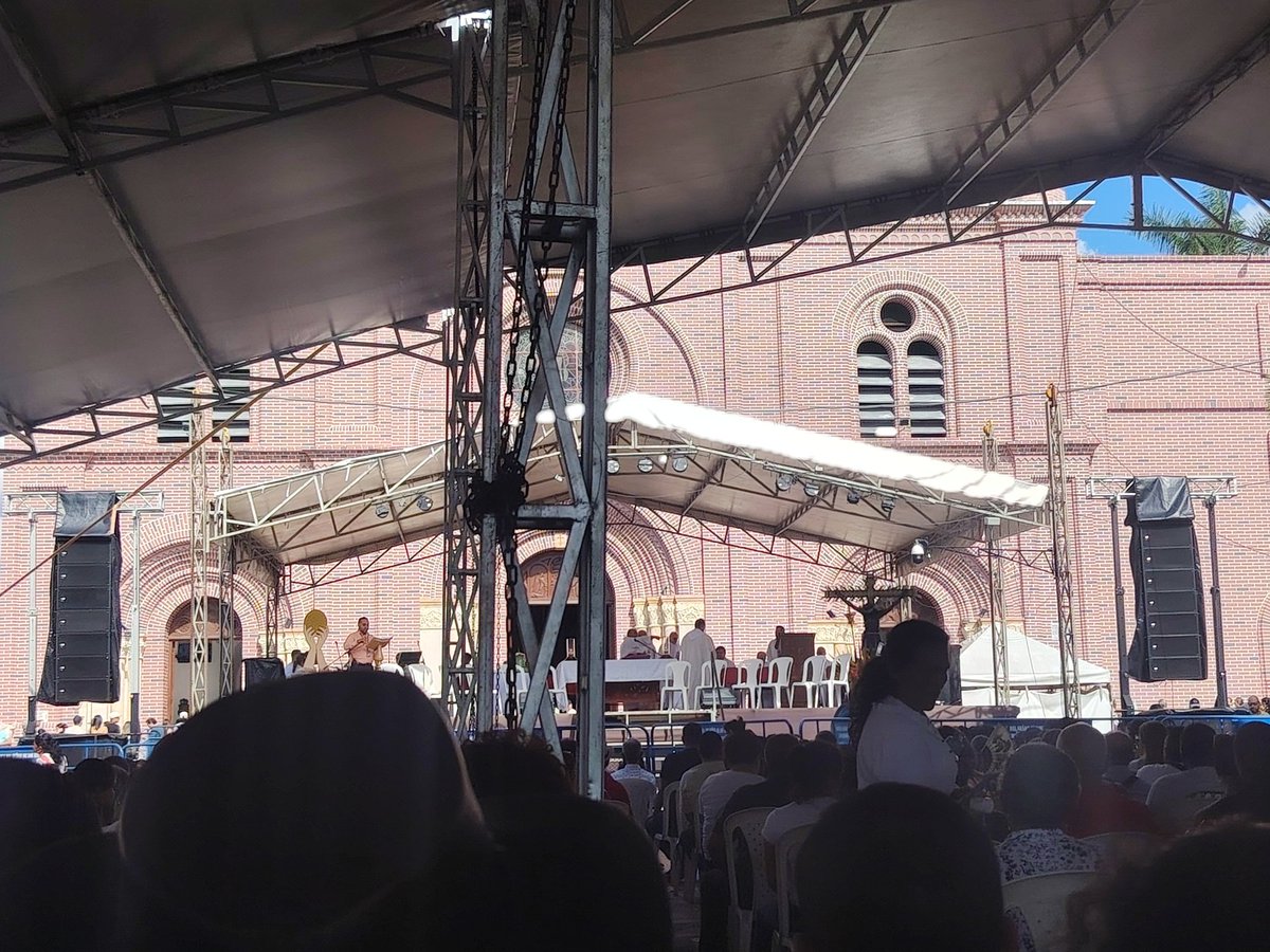 Caro ⁷ 🇨🇴 ⊙⊝⊜ ⟭⟬ ⟬⟭ tweet media