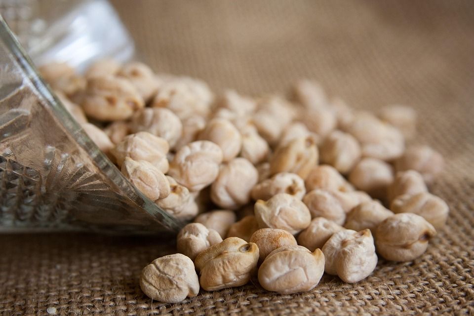 healthierup's tweet image. 5 Reasons Chickpeas for Testosterone Boost Your Health buff.ly/NxitPL8 #boosttestosteronenaturally #chickpeasfortestosterone #testosteronefoods #testosteroneherbs #testosteroneoils #testosteroneplants #testosteroneteas #testosteronevegetables