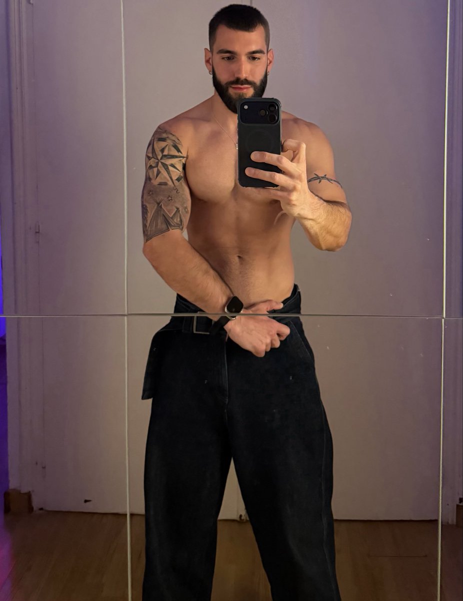 Tomanusek tweet media