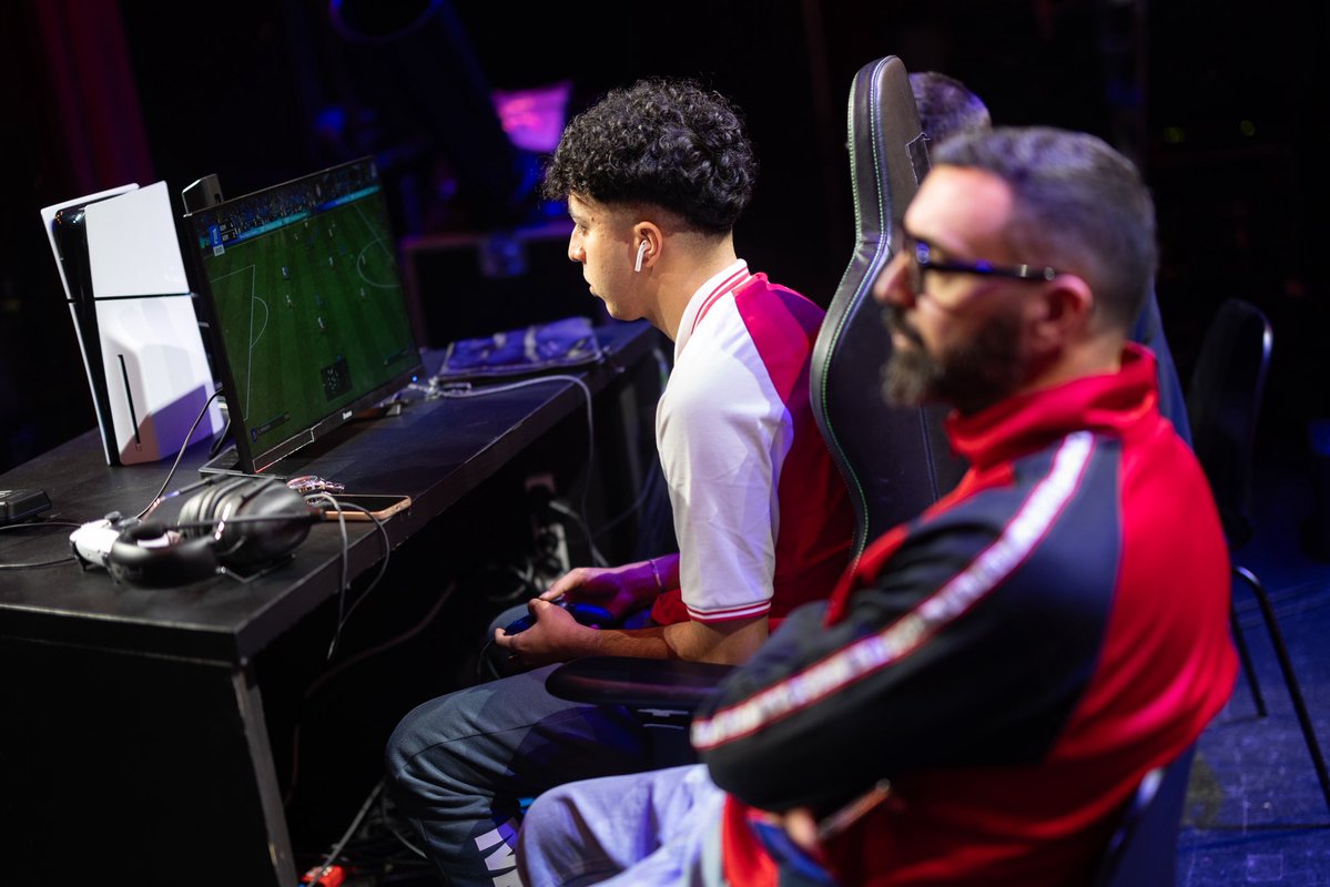 eLigue 1 McDonald’s tweet media