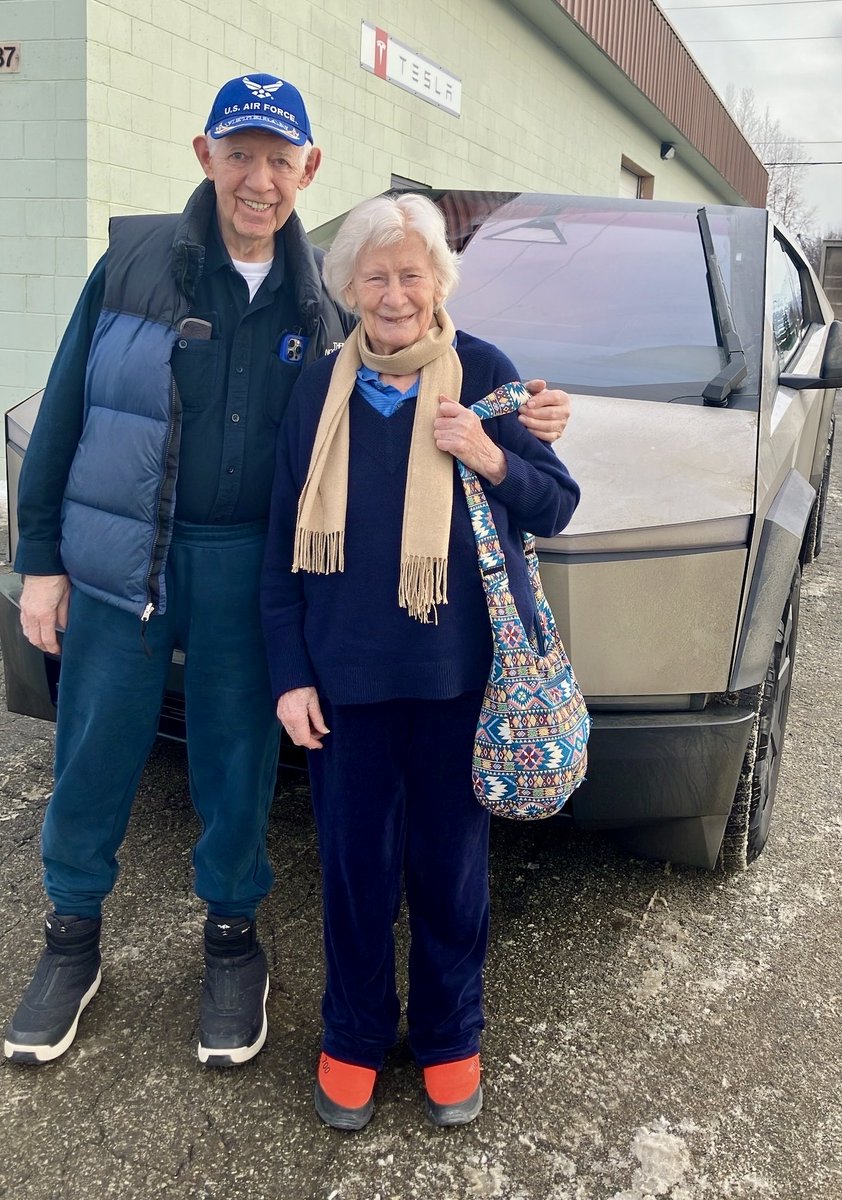 Tedandfran tweet media