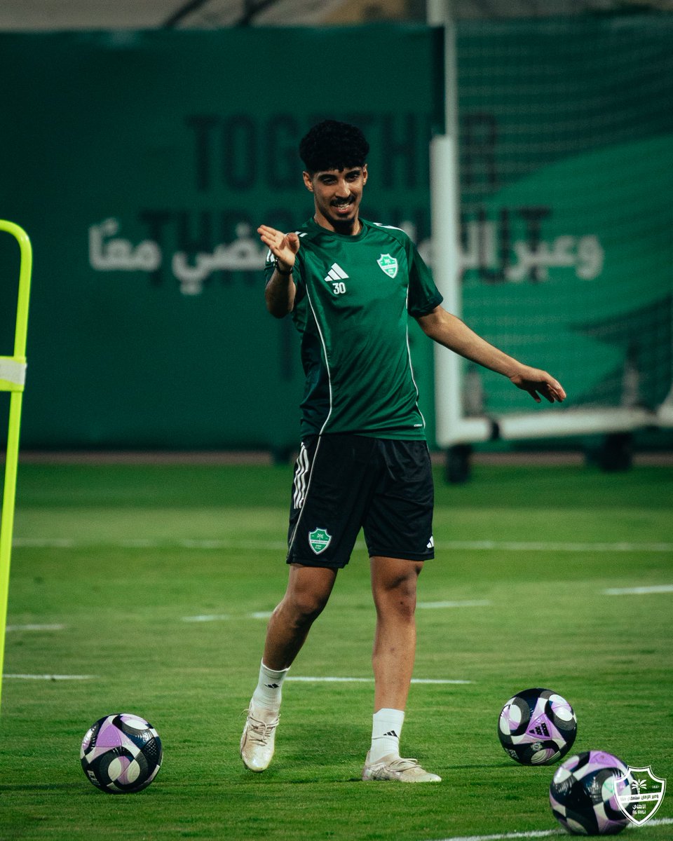 النادي الأهلي السعودي tweet media