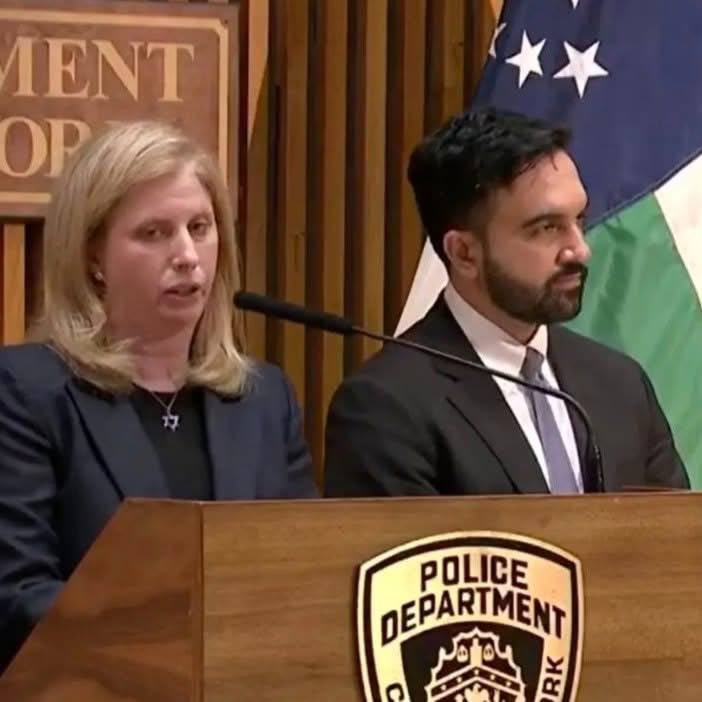 I Meme Therefore I Am 🇺🇸 tweet media