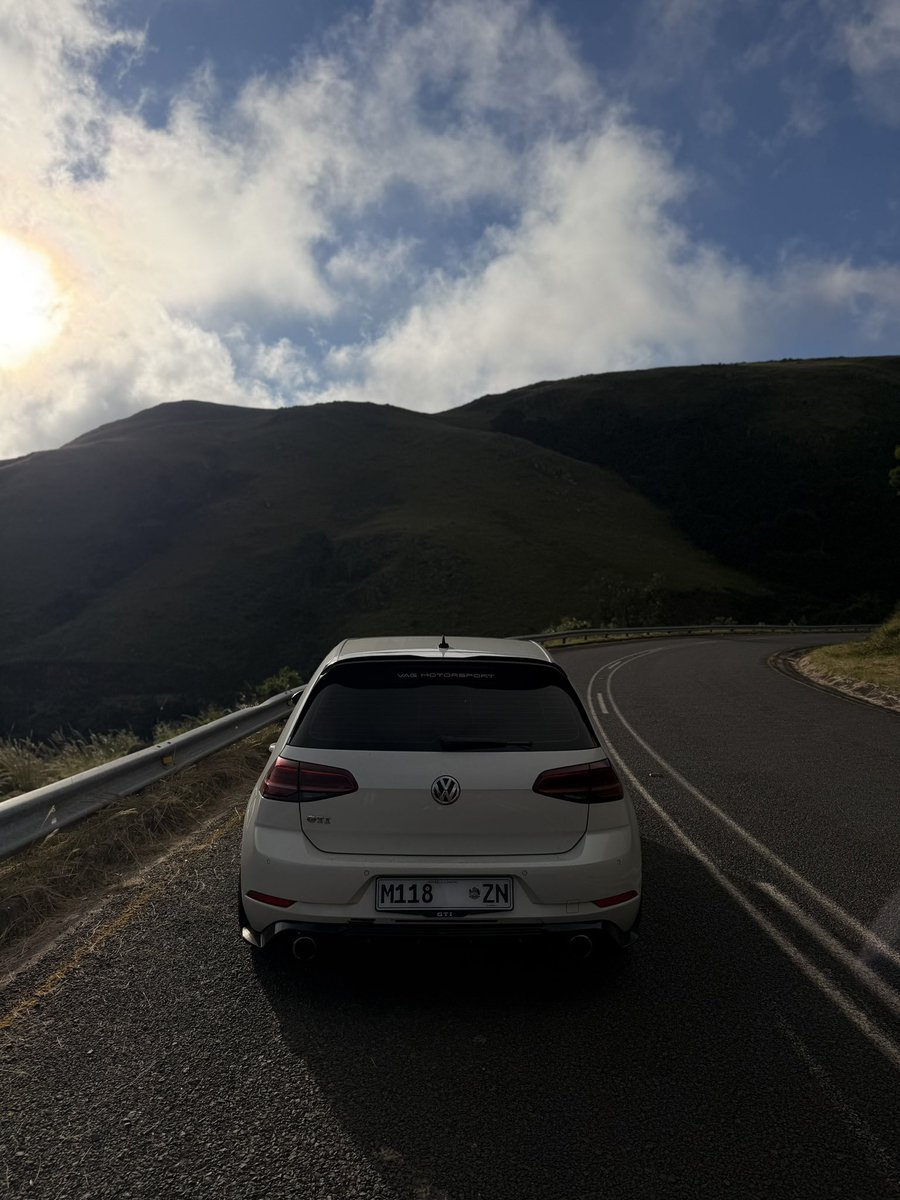 Out and about🤍🖤