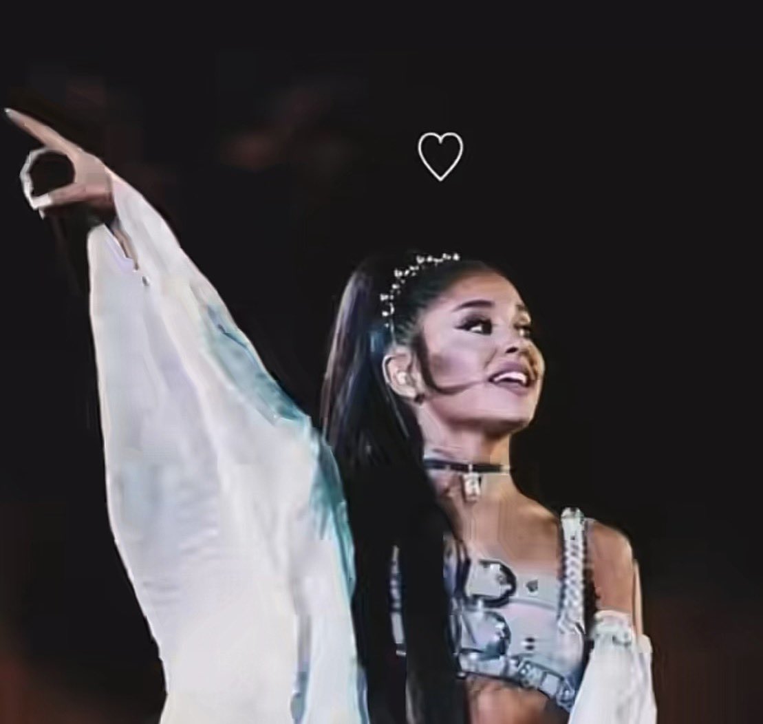 leelee♡ tweet media