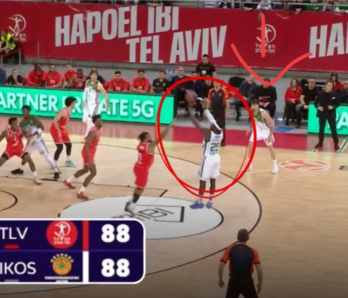 ®️andom-✖️ tweet media