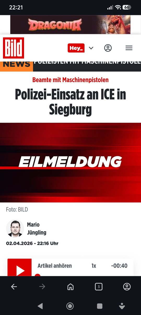 sma_nordlicht's tweet image. „Der maskierte Mann hat sich auf einer Zugtoilette verschanzt, die Beamten konnten ihn überwältigen und festnehmen.“ Der Mann habe ein großes Messer im Rucksack gehabt und geäußert, „mehrere Leute abstechen“ zu wollen.
#Siegburg #ICE