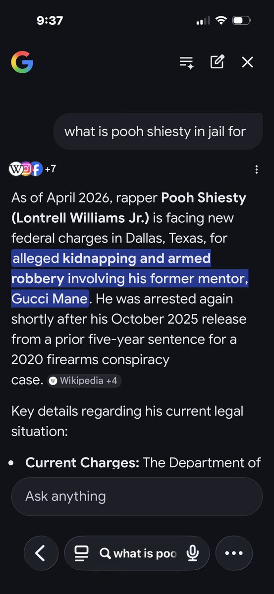 Young Wayne Banks tweet media