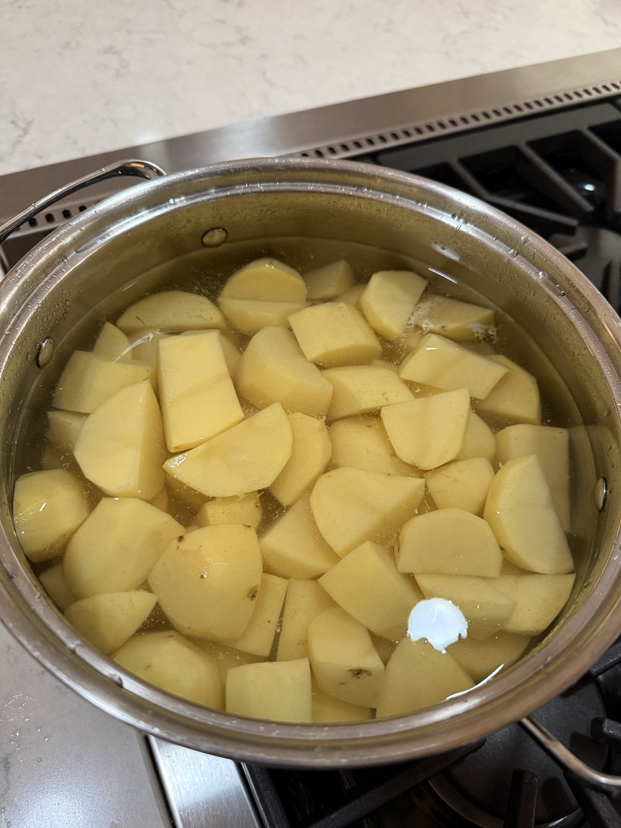 Dr. Douglas De Couto, MP tweet media