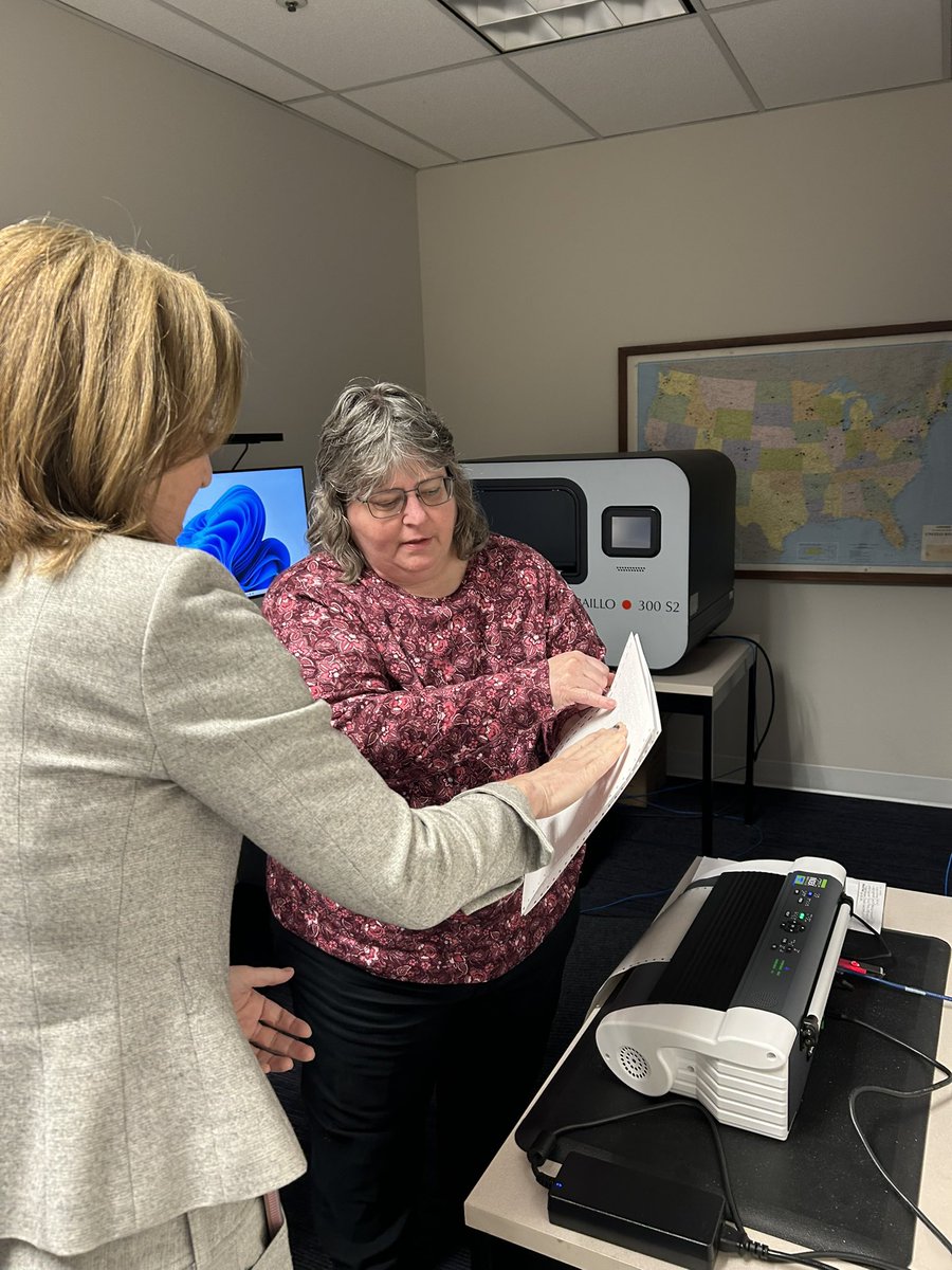 Rep. Kim Schrier, M.D. tweet media