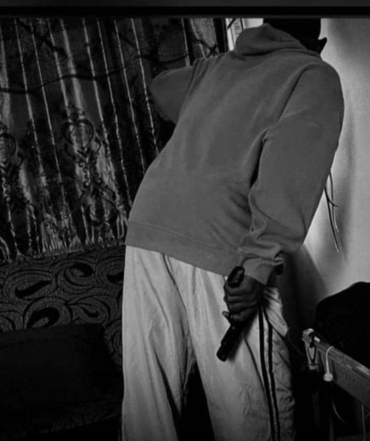 Màññest_màñ tweet media