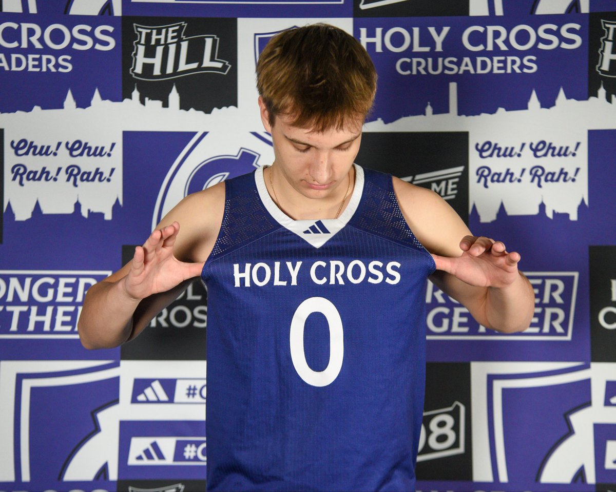 AriusAlijosius's tweet photo. After a great visit, I am grateful to receive an offer from College of Holy Cross! @BreakawayBball @MikeReingruber https://t.co/OkT6ML4H2c