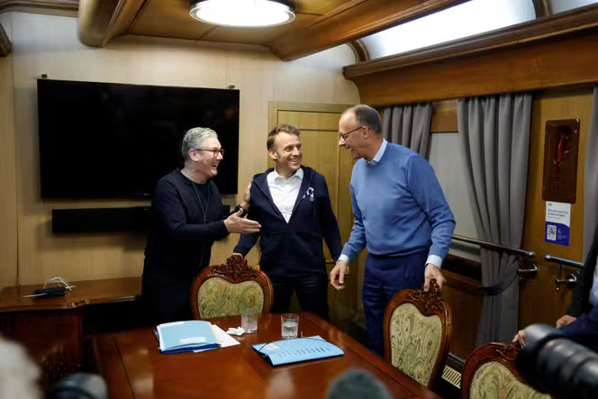 NéoDiss 🇫🇷 tweet media