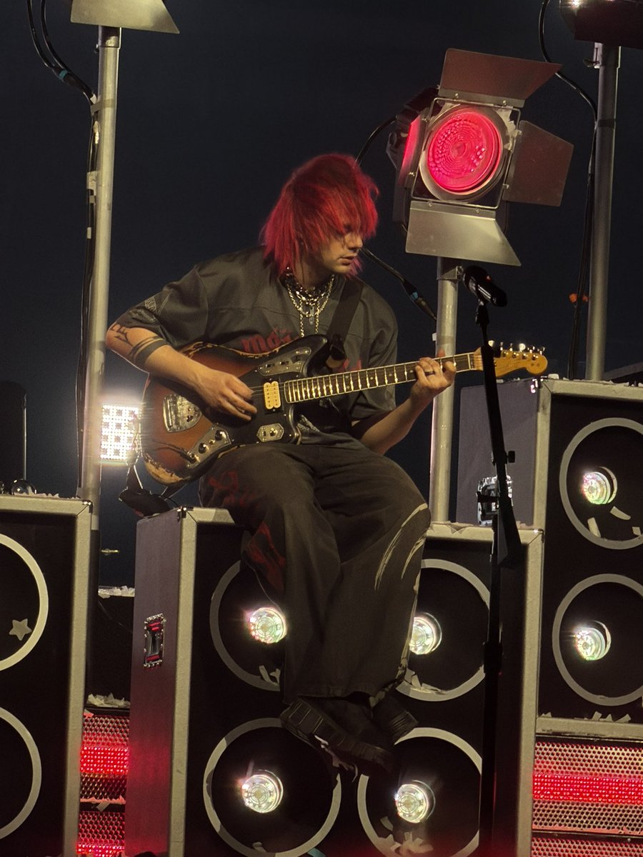 gwen ‎🌟5sos 2.4 / 5.4 tweet media