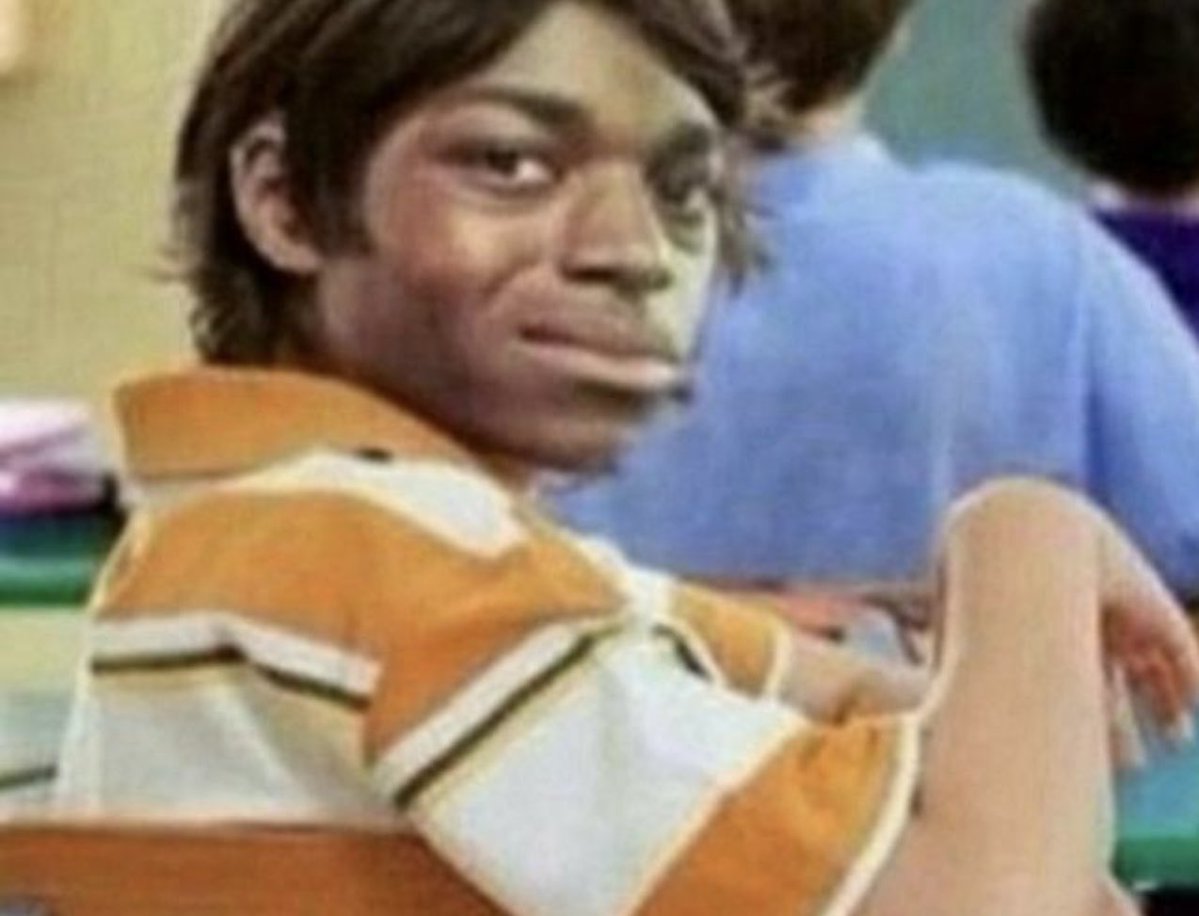 BiSHoP252447 tweet media