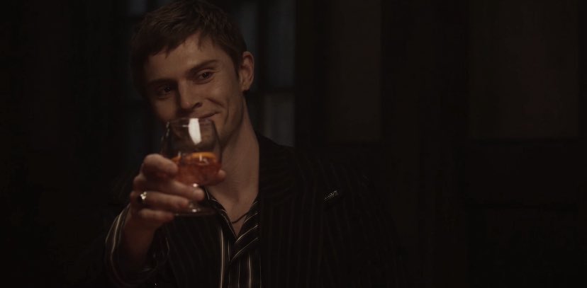 lauren ४ tweet media