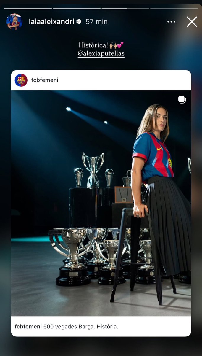 Alexia👑💙❤️ tweet media