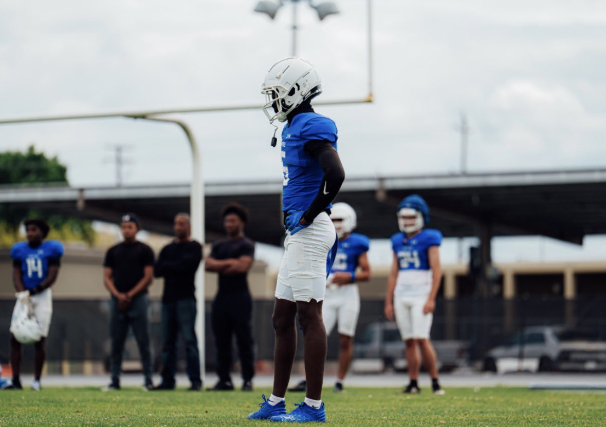 Kam Washington (CB) tweet media