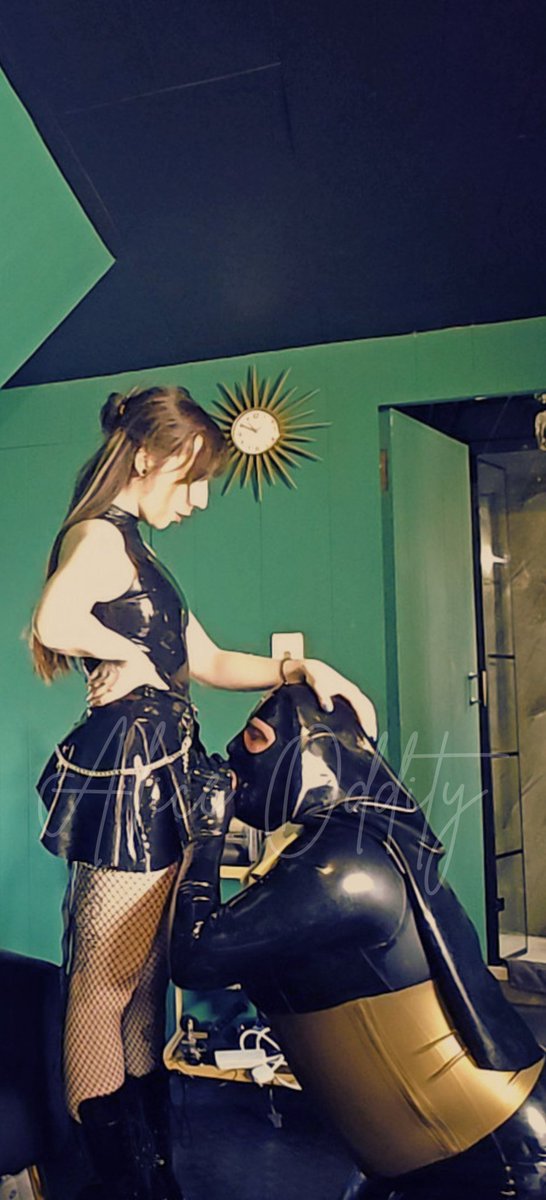 Alice Oddity🧡 tweet media