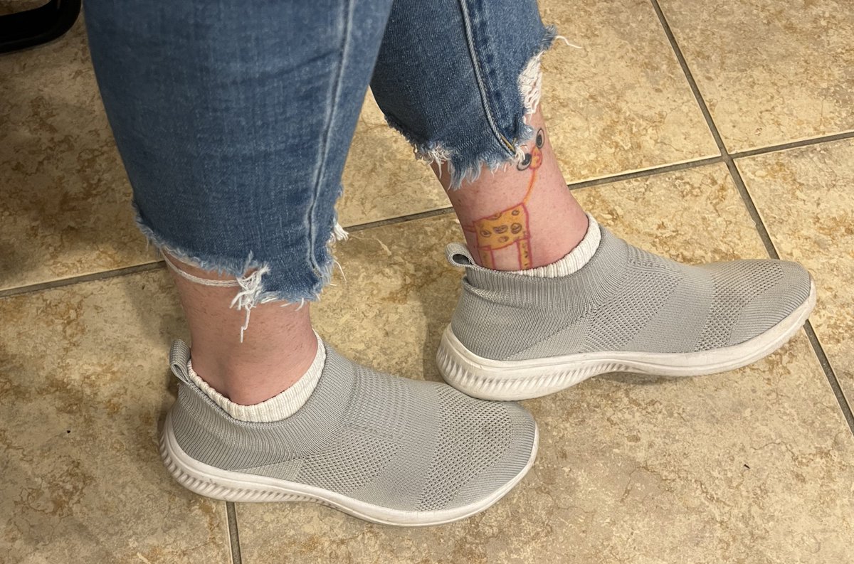 Deidre J Owen tweet media