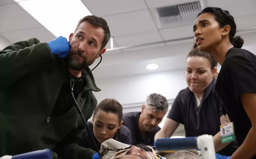 PrazoFinalBR's tweet image. The Pitt confirma saída de Supriya Ganesh e muda elenco para 3ª temporada 

prazofinal.com/tv/the-pitt-su…