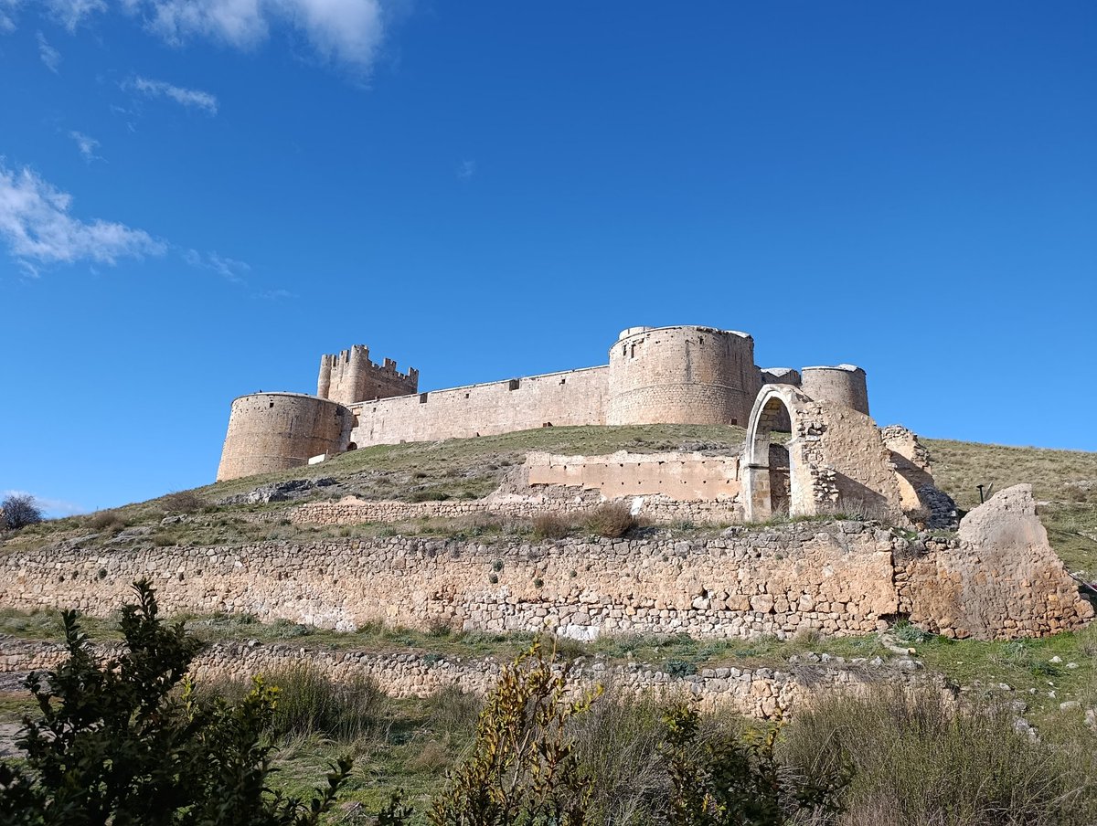 Isaac🌾 tweet media