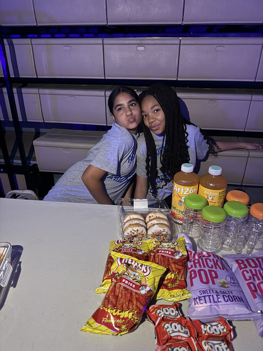 Jen Zimmerman tweet media