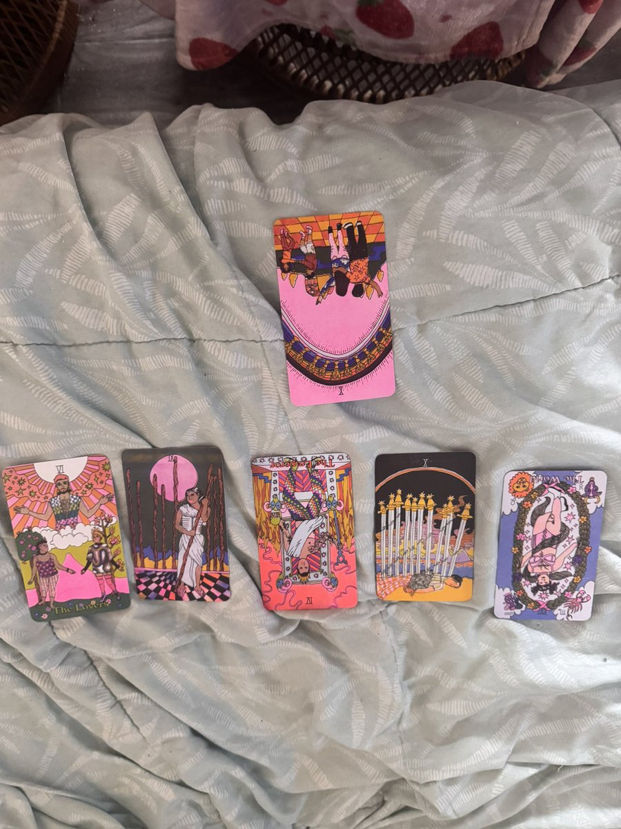 the cards told me to break up with my boyfriend