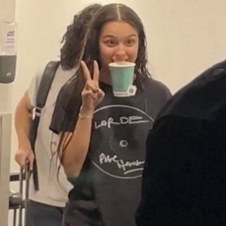 acervo lorde tweet media