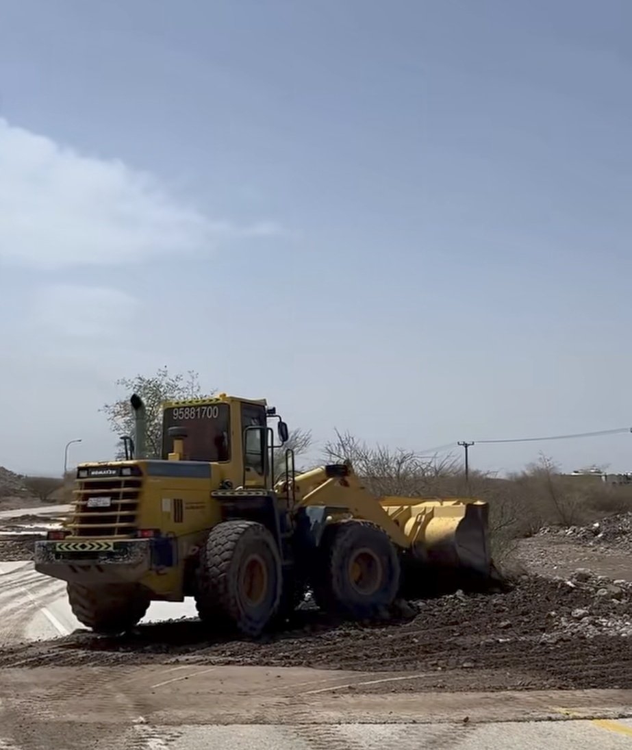 عملا - عبري tweet media