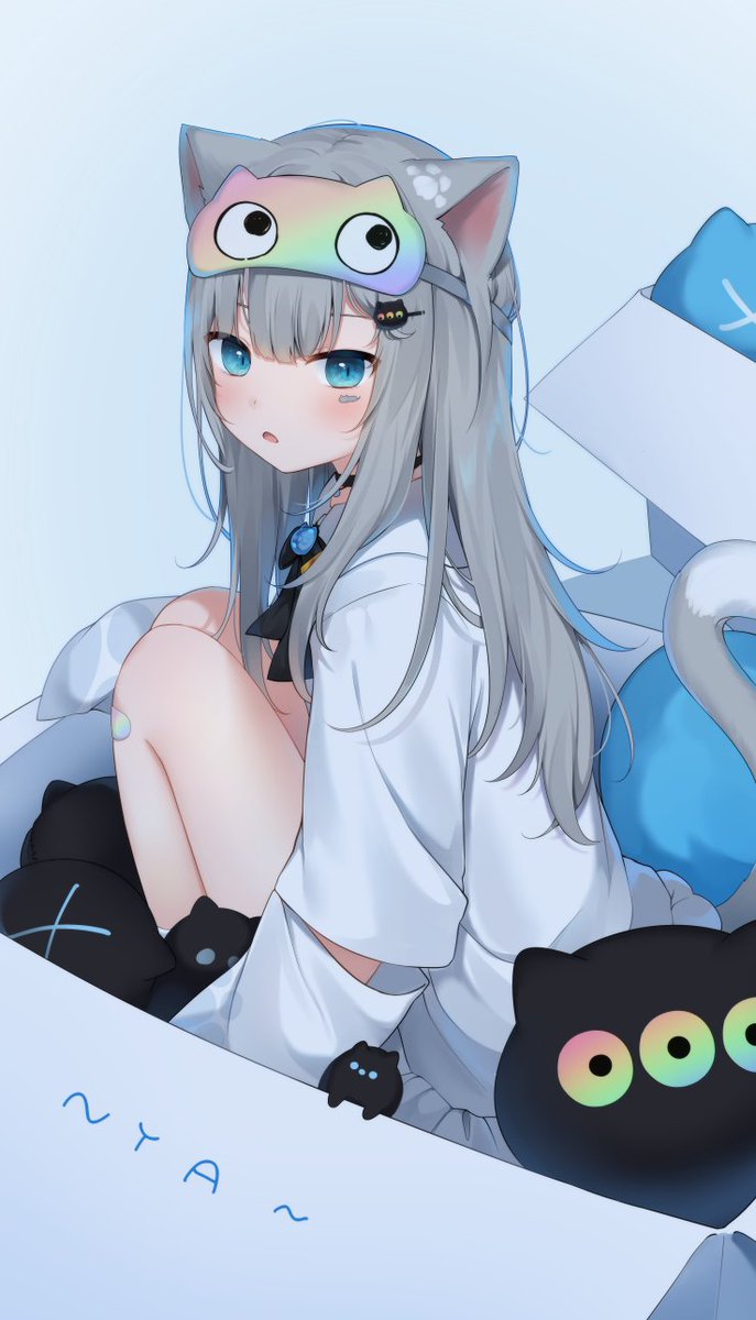 WholesomeKawaii's tweet photo. Super cute fluffy kitty https://t.co/s2lXPl0CZ7