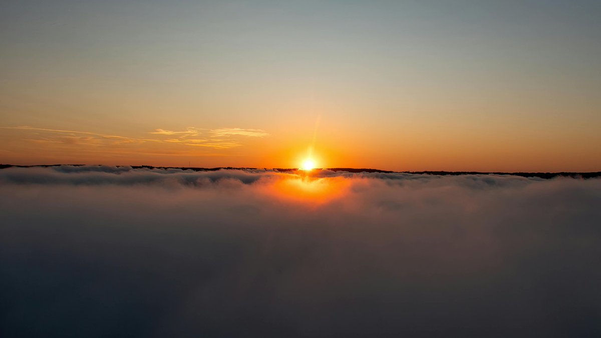 RichardBrashear's tweet image. “Sometimes we just forget what His voice sounds like.”

Maybe Easter is the reminder.

— When the Applause Fades

#Easter #QuietTime