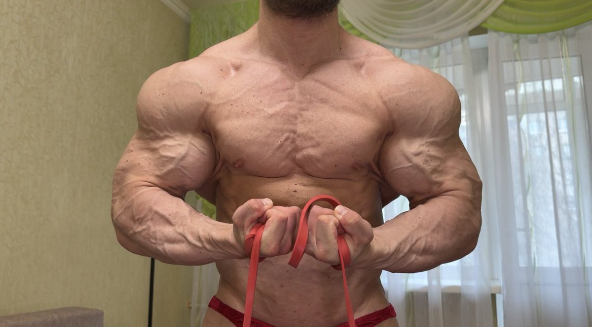 Muscle_show tweet media