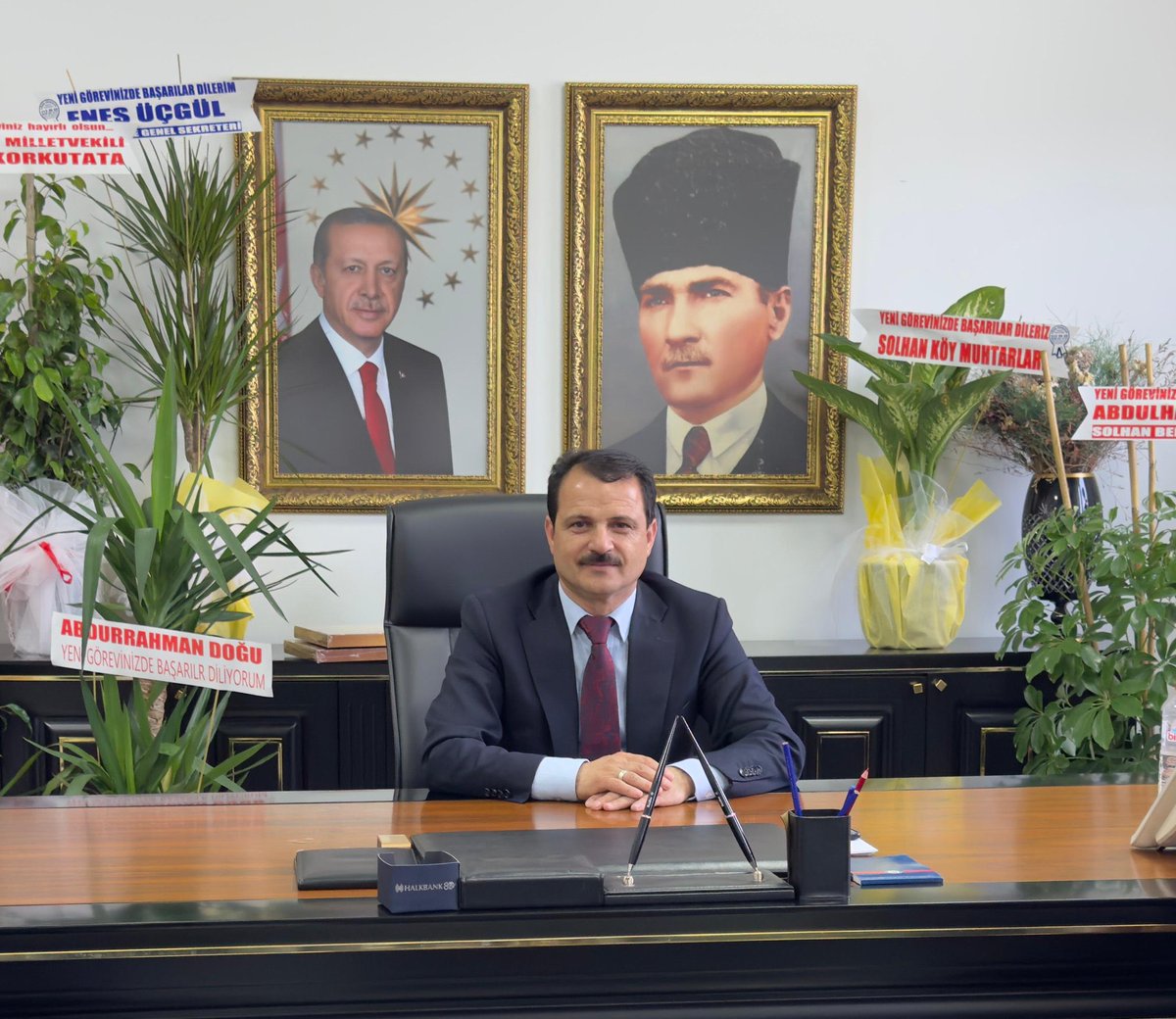 Güven tazeleyip yeniden İl Genel Meclis başkanlığına seçilen Sayın: <a href="/NihatDogu12/">NİHAT DOĞU</a> ‘yu  tebrik eder, yapacağı hizmetlerde başarı ve kolaylık dileriz.