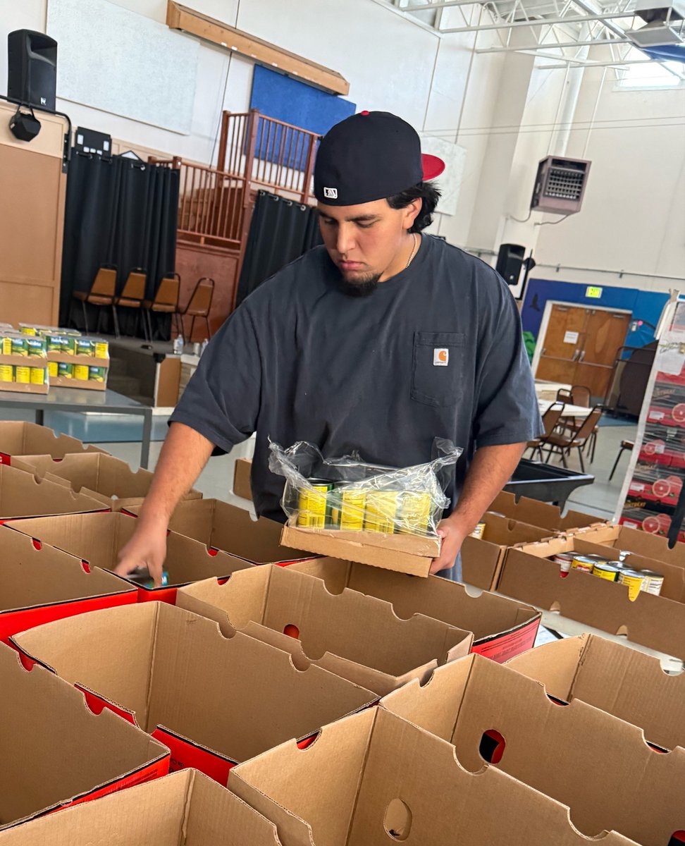 Justin Berna tweet media