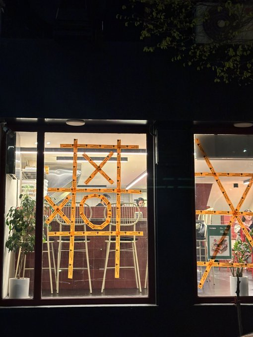 Living in Tehran (LiT) tweet media