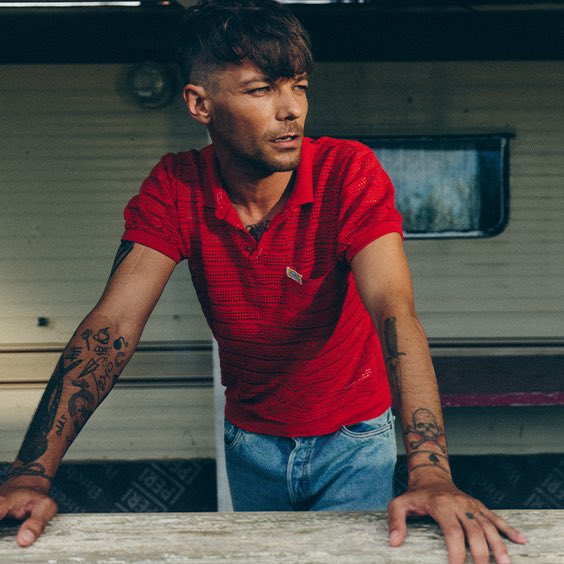 Two tracks out of Olivia Rodrigo’s “you seem pretty sad for a girl so in love” have been co-written by Louis Tomlinson.