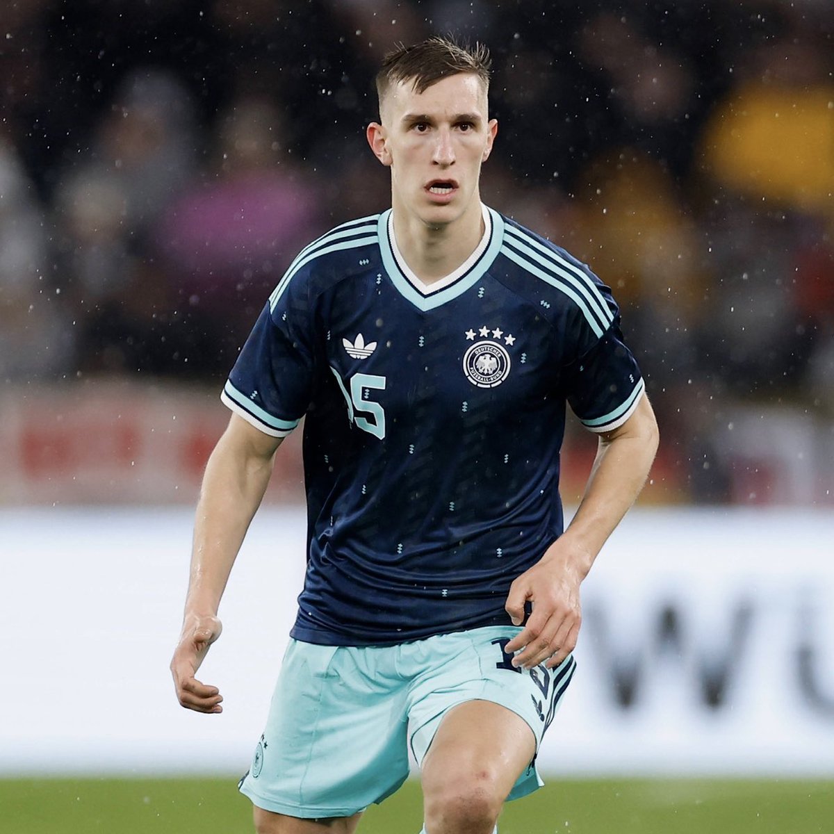 centredevils. tweet media