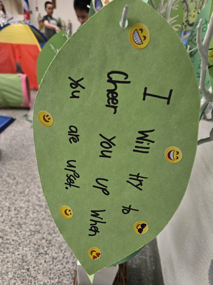 Angela Cianfrini tweet media