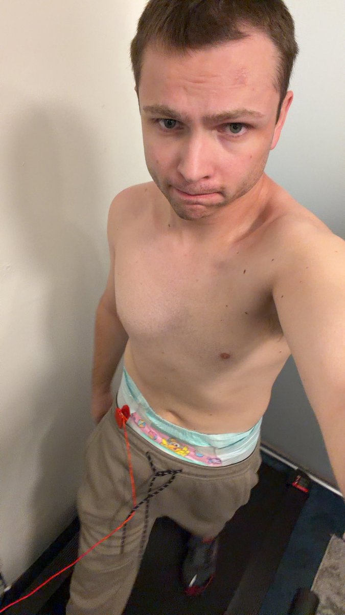 Diapered Brat tweet media