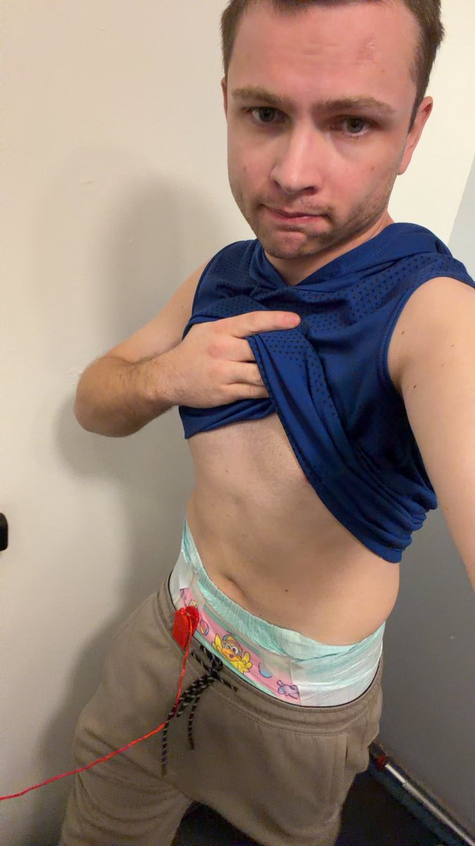 Diapered Brat tweet media