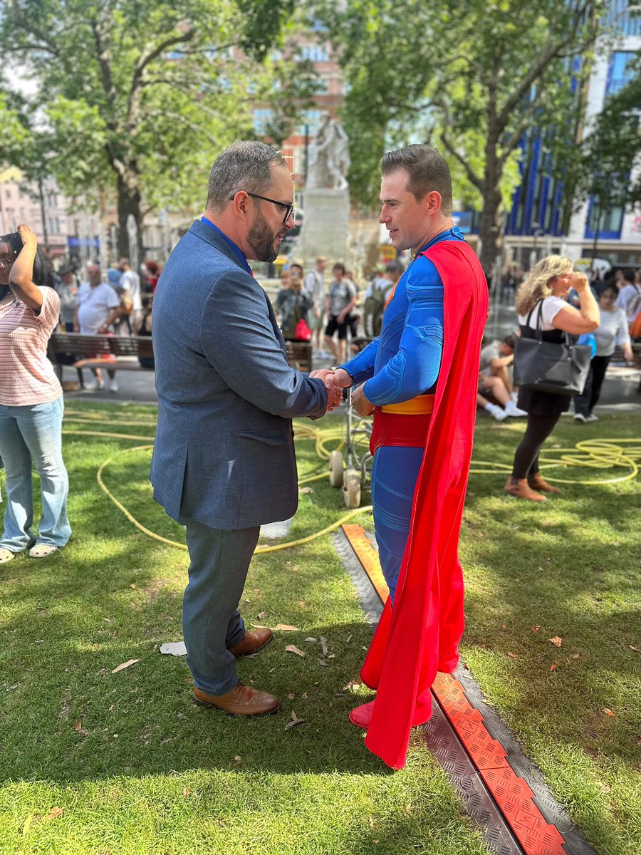 I’m putting a team together…
#Superman
❤️💛💙