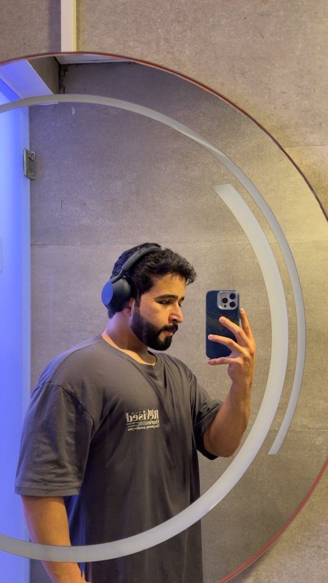 like🤍 tweet media