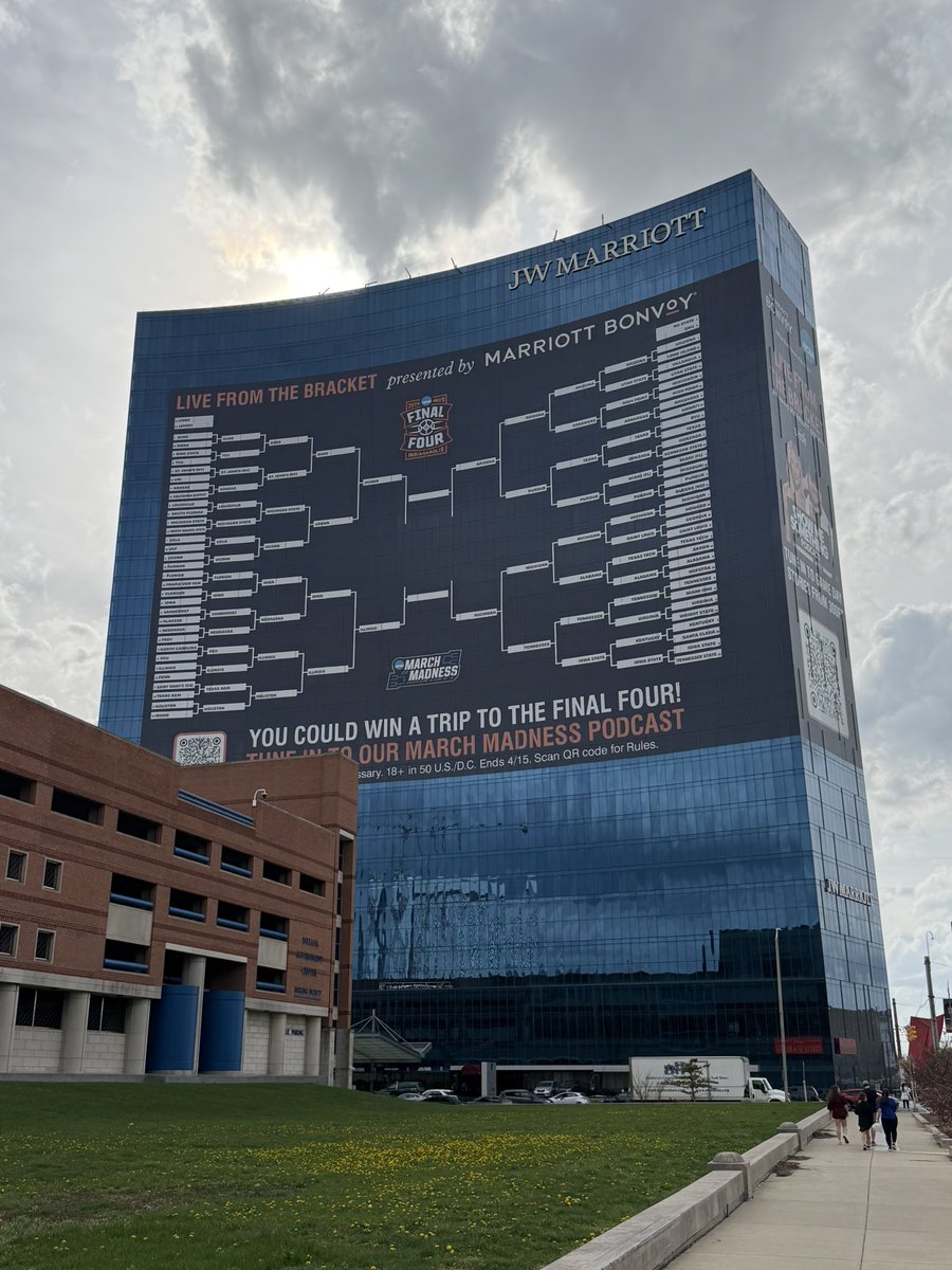 𝘾𝙝𝙧𝙞𝙨 𝙂𝙧𝙤𝙨𝙨𝙚 tweet media