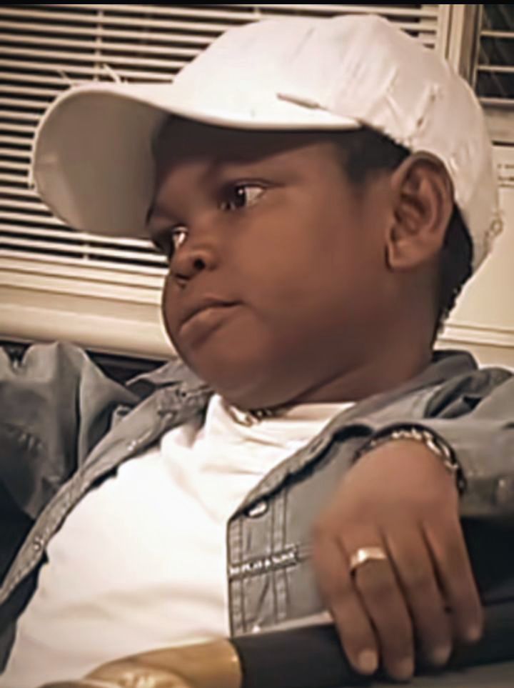 ◽🕶️◽ tweet media