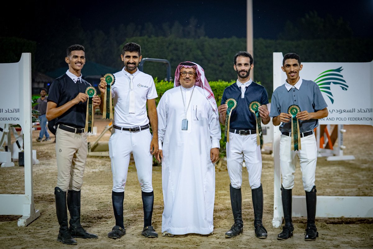 SAEFederation's tweet photo. الفرسان الفائزين في شوط الهواة 1 ضمن منافسات الجولة العاشرة من جولات الهواة في جدة

🥇محسن الكليبي
🥈عبدالمجيد الخماش
🥉أحمد الكليبي

#الاتحاد_السعودي_للفروسية_والبولو https://t.co/7Mp6jqRoqV