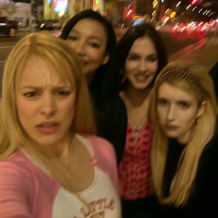 ☆ Me and the Squad Pulling Up