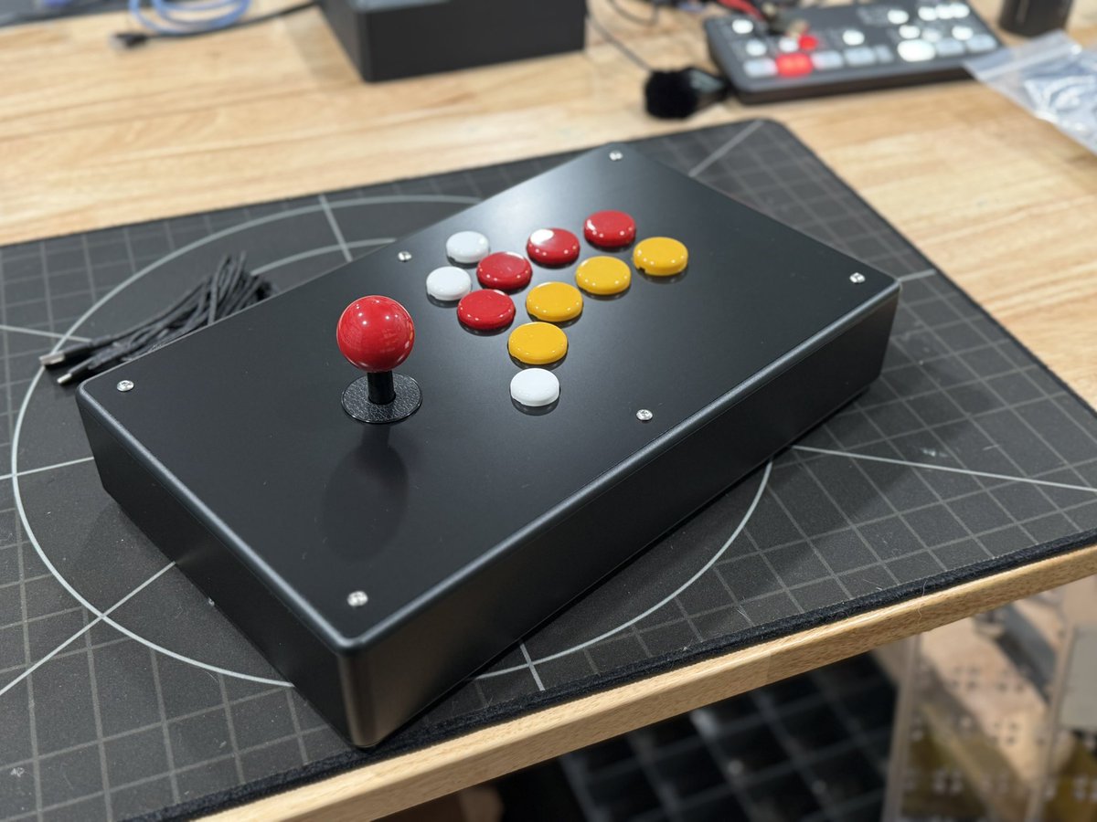 JasensCustoms.com - Panzer Fight Stick tweet media